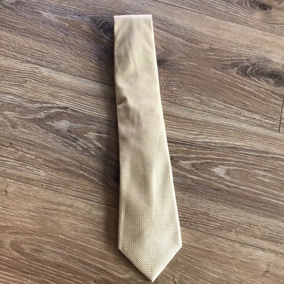 Jones New York Other - 👔 DONATED Jones New York Yellow Tie 👔